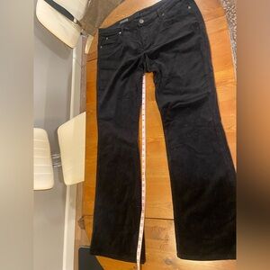 Cut from the Cloth - Farrah baby bootcut Black Corduroy Pants